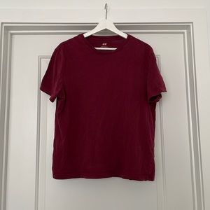 H&M T-Shirt Red fits like a SMALL